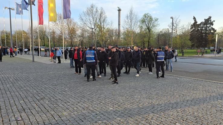 Sud Rapid, la priveghiul lui Mircea Lucescu