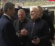 Jurnalistul turc care i-a pupat mâna lui Mircea Lucescu a făcut la fel cu Răzvan