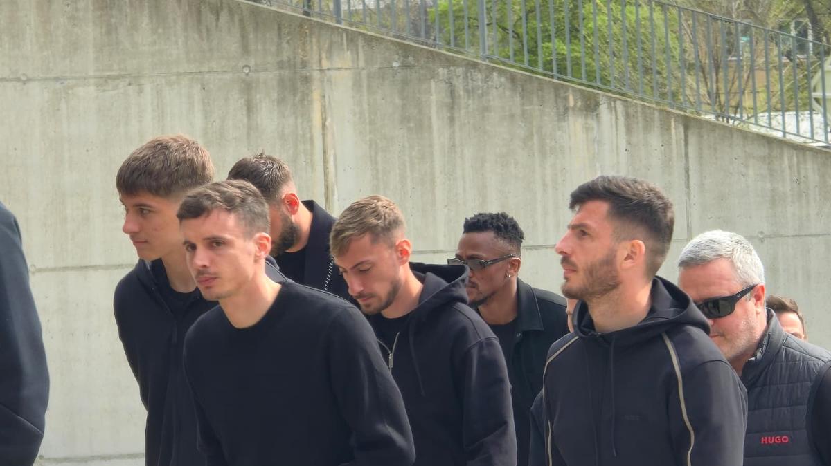 FCSB, la catafalcul lui Mircea Lucescu