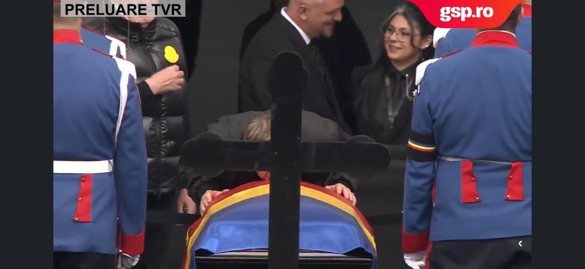 Hagi, la a doua zi de priveghi de la Arena Națională