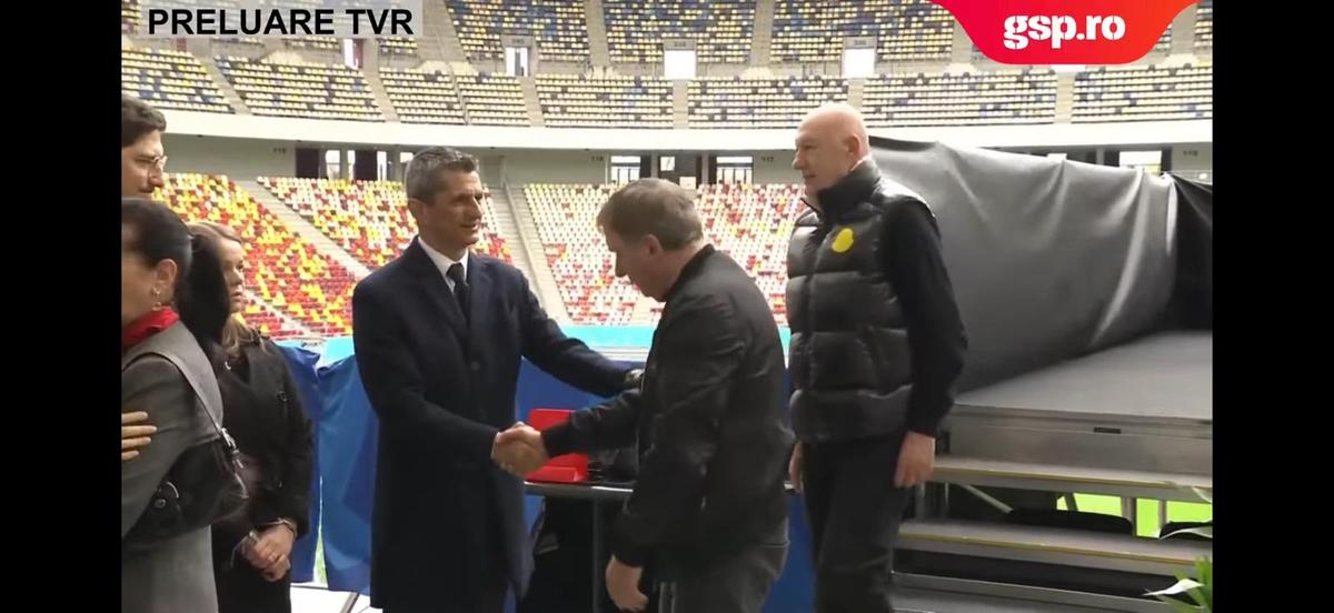 Priveghiul lui Mircea Lucescu