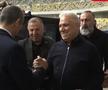Jurnalistul turc care i-a pupat mâna lui Mircea Lucescu a făcut la fel cu Răzvan