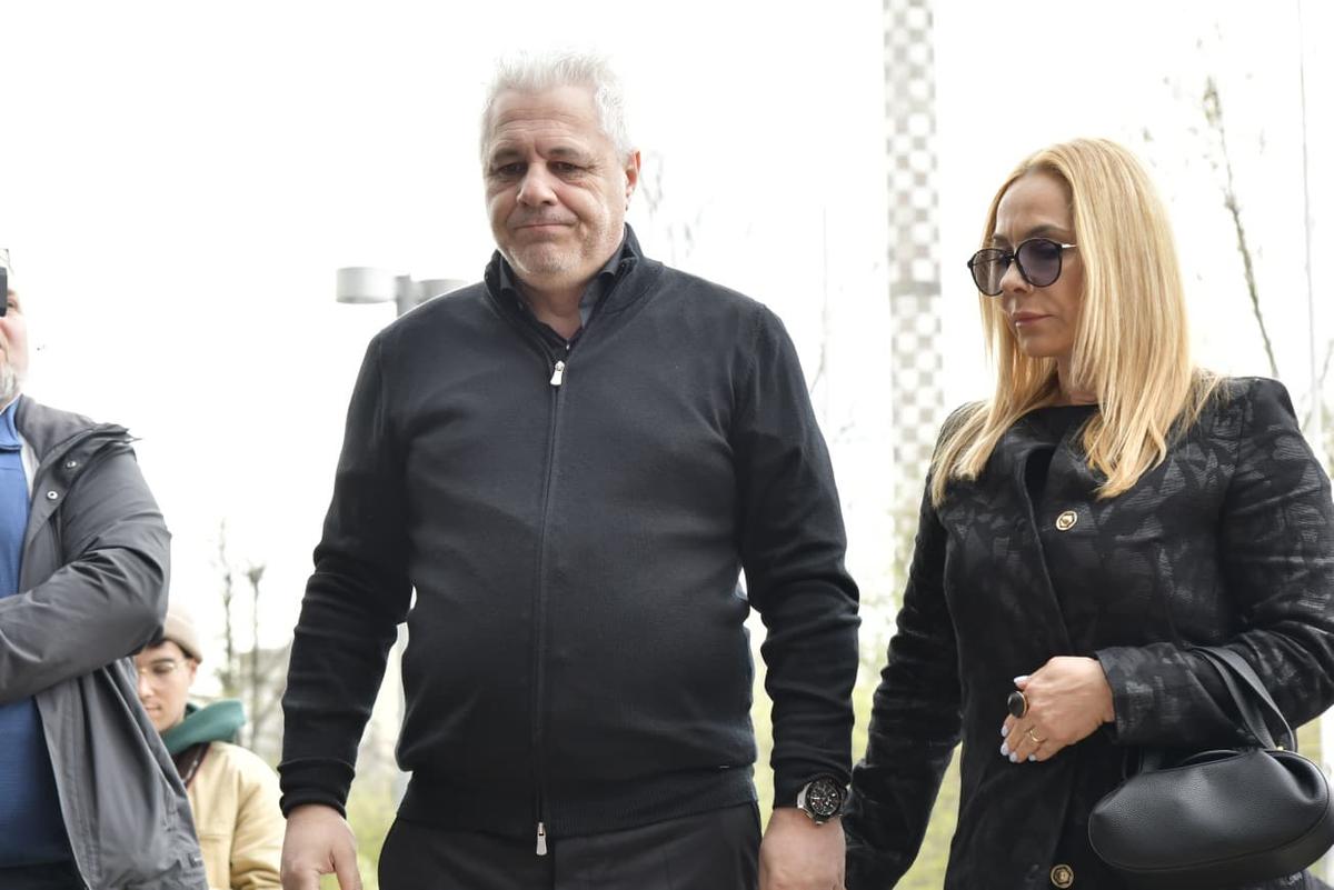 Imagini de la priveghiul lui Mircea Lucescu - 9 aprilie 2026