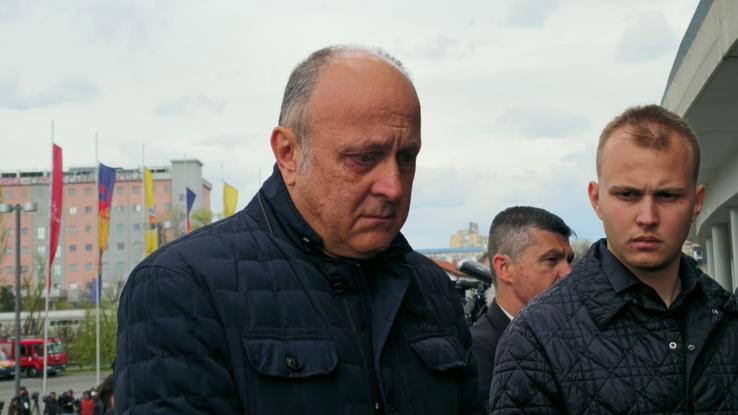 Dan Șucu, în lacrimi la catafalcul lui Lucescu, foto: GSP