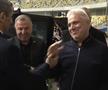 Jurnalistul turc care i-a pupat mâna lui Mircea Lucescu a făcut la fel cu Răzvan