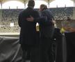 Acum 17 ani îl decora pe Mircea Lucescu, astăzi la priveghiul acestuia » Traian Băsescu: „Un singur cuvânt am de spus”