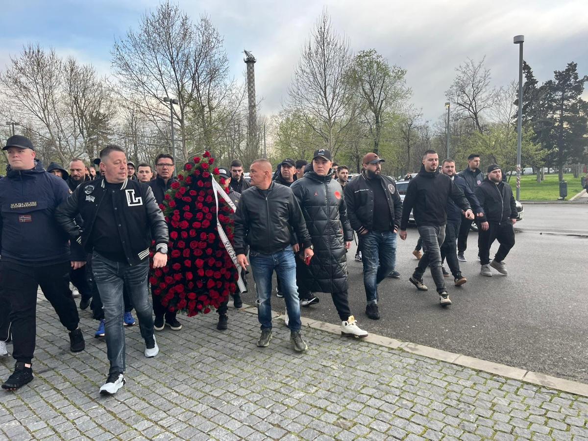 Românii își iau adio de la Mircea Lucescu