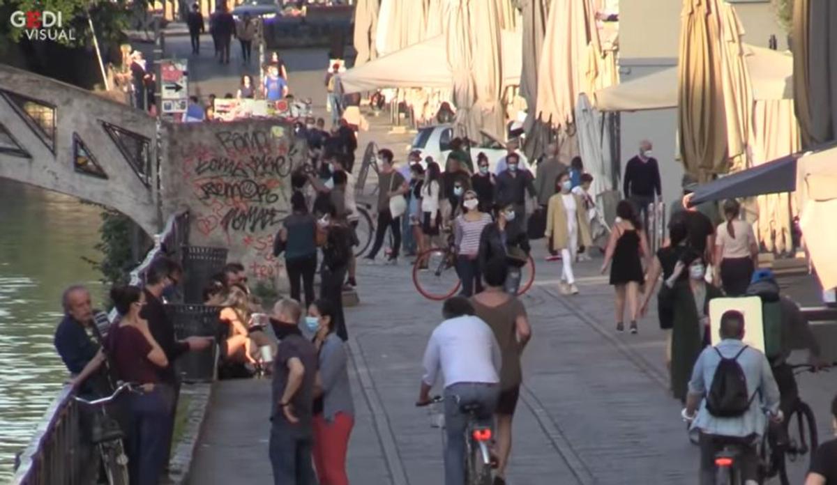 Avertisment în Italia, după eliminarea restricțiilor: „Fie lucrurile se schimbă, fie vă închid iar”