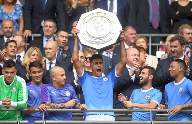 Fotbalistul anti-star de la Manchester City a studiat în izolare pentru diploma în afaceri: „O licență mă poate ajuta în viață”