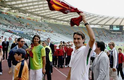 Roger Federer, ofertat de un club de fotbal: „Ți-am rezervat numărul 20, mai trebuie doar să semnezi”