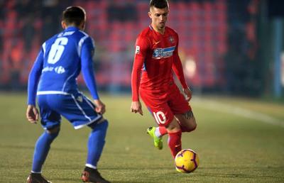 Fotbaliștii din România se unesc: „De ce să mai fim izolați? Nu am stat două luni în casă?”