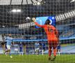 Penalty-ul ratat de Aguero în meciul cu Chelsea, scor 1-2 // Foto: Getty Images