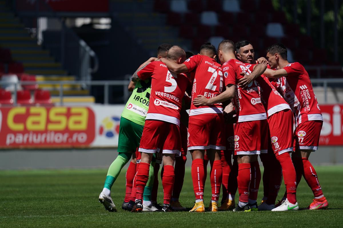 Reacție nervoasă după UTA - Poli Iași! Adi Petre, luat la rost de antrenor: „E bătaie de joc!”