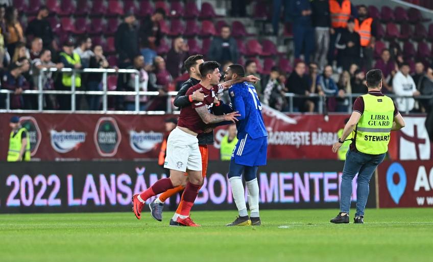 Cristian Săpunaru (38 de ani) a fost iertat de un cartonaș roșu în Rapid - FCU Craiova, scor 2-3. Căpitanul Rapidului a avut două momente nervoase.