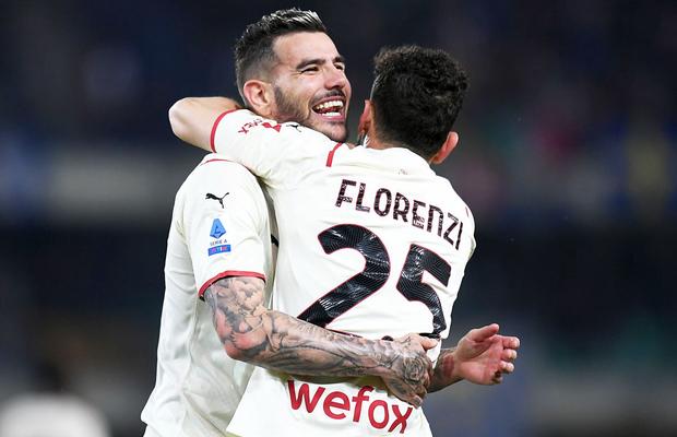AC Milan revine de la 0-1 cu Verona și se apropie de primul titlu după 11 ani!