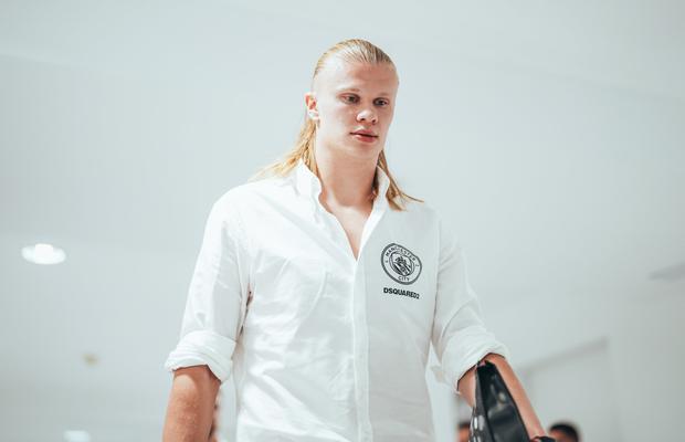 Contrast la sosirea pe Bernabeu » Ce vestimentații au ales cei de la Real Madrid și Manchester City + imagini fabuloase de pe străzi