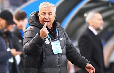 Petrescu continuă tirada: „Nu există în istoria fotbalului așa ceva!”