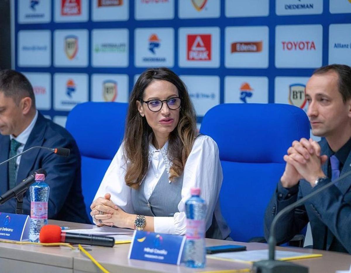 Relație surpriză! Șefa din sport căreia îi trimite Ion Țiriac cadouri extravagante: e cu 36 de ani mai tânără