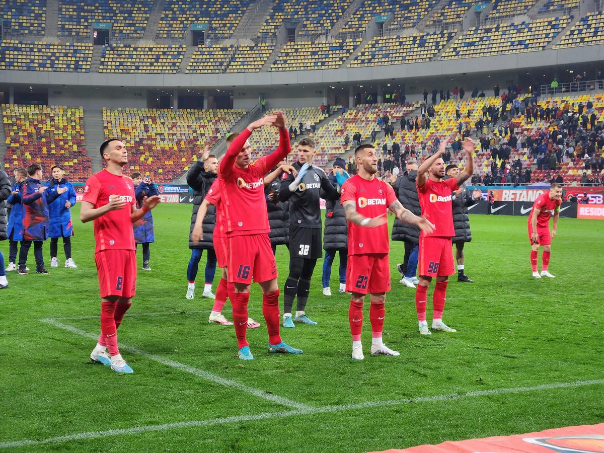 Bucurie FCSB după victoria cu Sepsi, 3-1