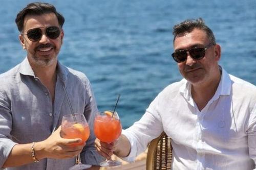 Simion Apreutese într-un moment de relaxare alături de amicul Ilie Dumitrescu
