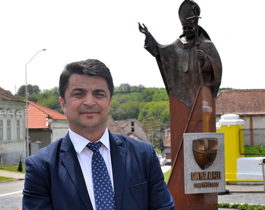 Fostul ministru din Cabinetul Dăncilă a debutat în Liga 3. S-a cerut în teren, dar n-a reușit să atingă mingea » Ce afirmație șocantă făcea în 2019