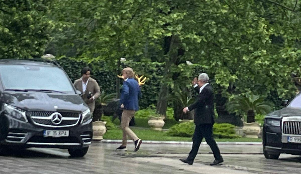 S-au încheiat negocierile de la Palat pentru Florinel Coman » Gigi Becali a ieșit triumfător: „Qatarezii să aleagă între aceste două propuneri! Îl am pe Florinel în preliminarii”