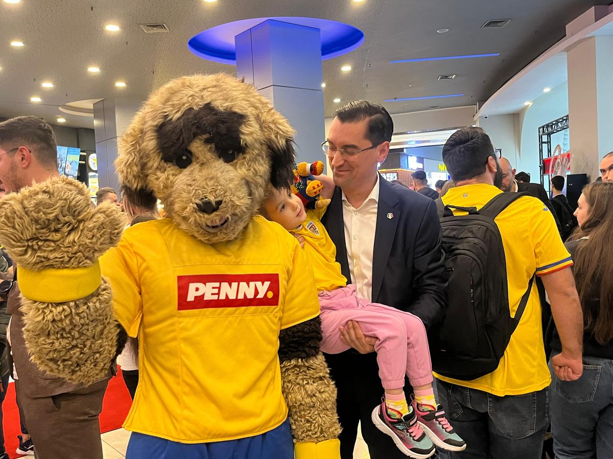 Imagine rară » Unde a apărut Gino Iorgulescu, președintele LPF