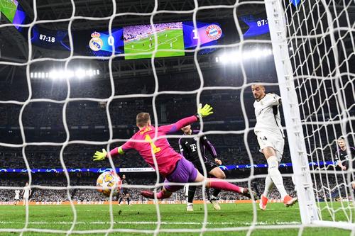Momentul gafei comise de Manuel Neuer / Foto: Getty Images