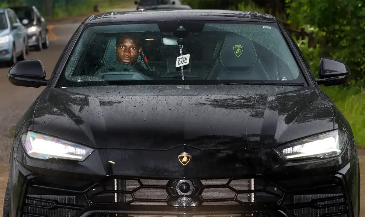 Lui Andre Onana i-a fost confiscat Lamborghini-ul pentru că nu avea asigurare