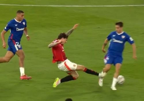 Victor Lindelof, atac „criminal” asupra lui Pratos / Foto: captură