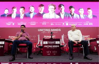 Grand Chess Tour 2025 continuă la București: Deac strălucește în runda a doua la Superbet Chess Classic.  Revanșe și remize de clasă la București