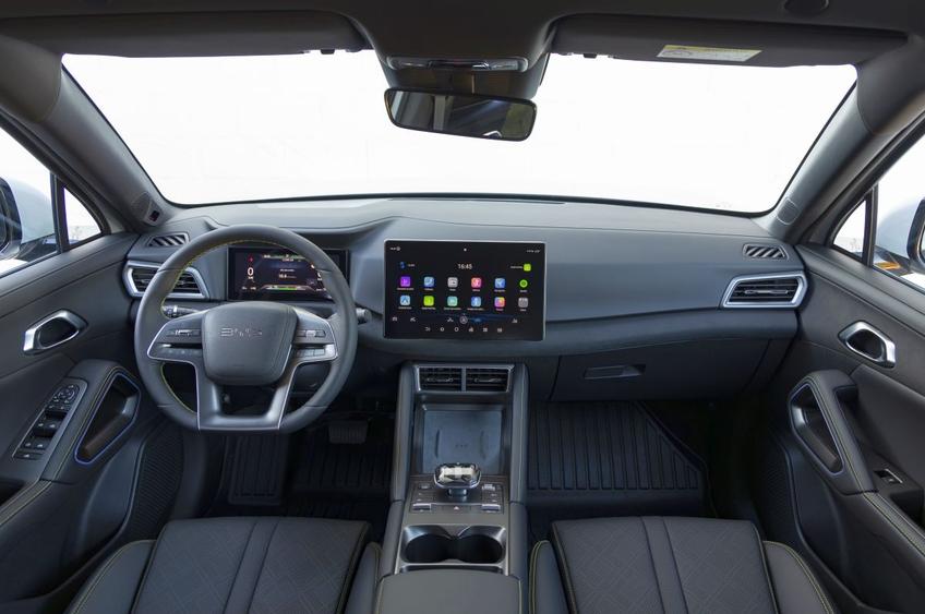 Dacia este în pericol: Chinezii vor să cucerească piața SUV-urilor » Cum arată modelul care amenință vânzările Bigster