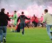 Slavia Praga - Saprta Praga, meciul de titlu, întrerupt de fanii oaspeților / foto: Imago