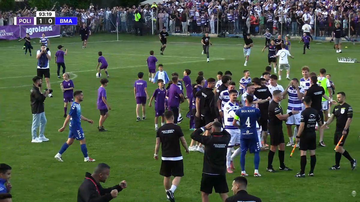 Fanii din Bundesliga, mesaj special pentru Politehnica Timișoara în ziua în care a promovat în Liga 2