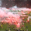 Slavia Praga - Saprta Praga, meciul de titlu, întrerupt de fanii oaspeților / foto: captură X