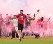 Slavia Praga - Saprta Praga, meciul de titlu, întrerupt de fanii oaspeților / foto: Imago