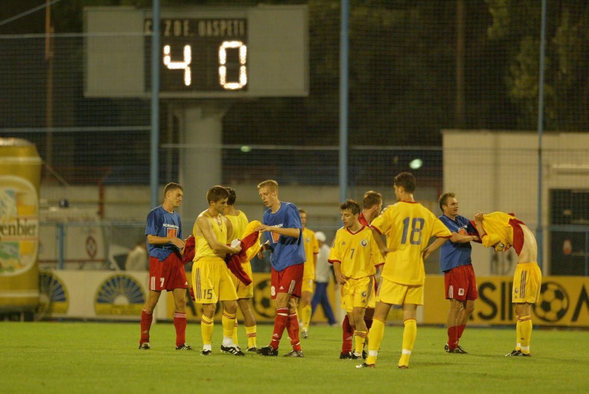 Când naționala României a jucat pe stadionul „Astra” din Ploiești: imagini din meciurile cu Slovacia (2001) și Luxemburg (2003)