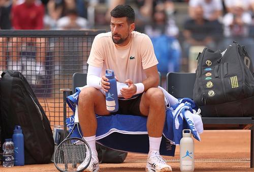 Novak Djokovic (38 de ani, 4 ATP) o susține pe Aryna Sabalenka (28 de ani, 1 WTA), după ce bielorusa a amenințat că va boicota Roland Garros/ foto Getty Images