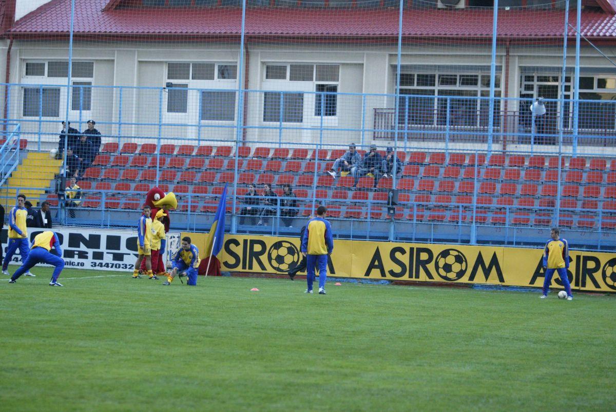 Când naționala României a jucat pe stadionul „Astra” din Ploiești: imagini din meciurile cu Slovacia (2001) și Luxemburg (2003)