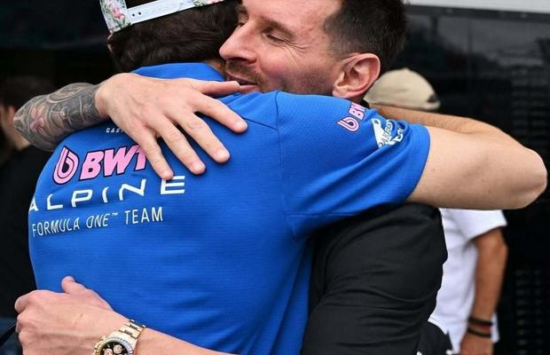 Lionel Messi a etalat o achiziție de sute de mii de euro » Unul dintre cele mai rare ceasuri din lume