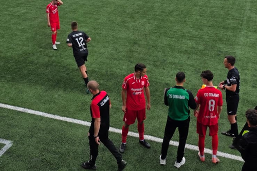Moment istoric în Liga 2: CS Dinamo a debutat un portar de doar 14 ani