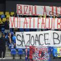 Banner-ul acuzator afișat de suporterii lui HC Buzău, la o zi după meciul CSU Suceava - HC Dinamo / Sursă foto: handbalmania.ro