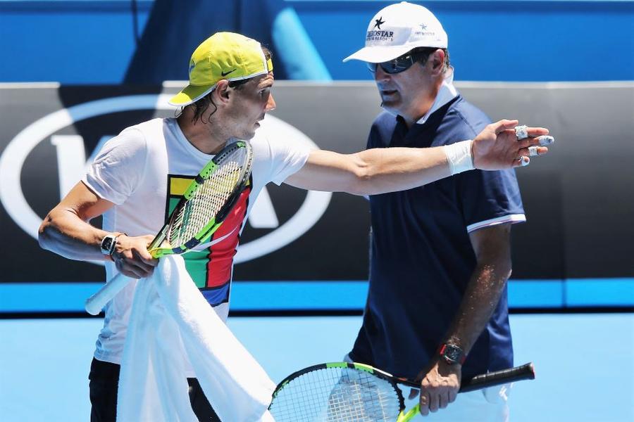 Rafa și Toni într-un moment al contrastului de opinii Foto Guliver/GettyImages Rafael Nadal, așa cum nu-l știai » Unchiul Toni dezvăluie cele mai bine păstrate secrete ale spaniolului