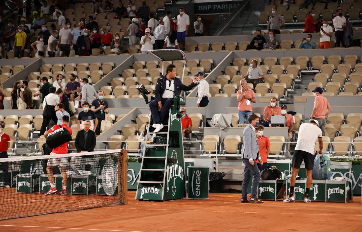 „Sunt șocat!” » Reacție dură după ce fanii de la Roland Garros au fost obligați să plece de la meciul Djokovic - Berrettini