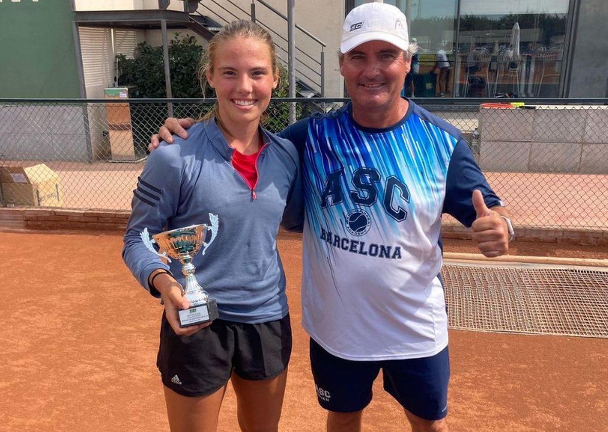 Sonya in Paris » Încă o jucătoare cu origini românești bate la porțile tenisului de elită. Salt de 181 de locuri după Roland Garros: „E talentată, de perspectivă”