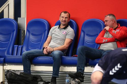 Gintaras Savukynas, antrenorul lui Motor, într-un meci cu PSG din Liga Camopionilor / FOTO: Imago