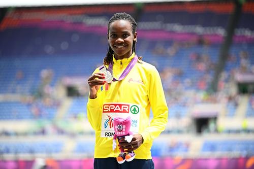 Joan Chelimo cu medalia de argint de la Campionatele Europene Foto: Guliver/GettyImages