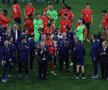 Cristiano Ronaldo şi-a făcut selfie cu oamenii din staff FOTO: Ionuţ Iordache (GSP)