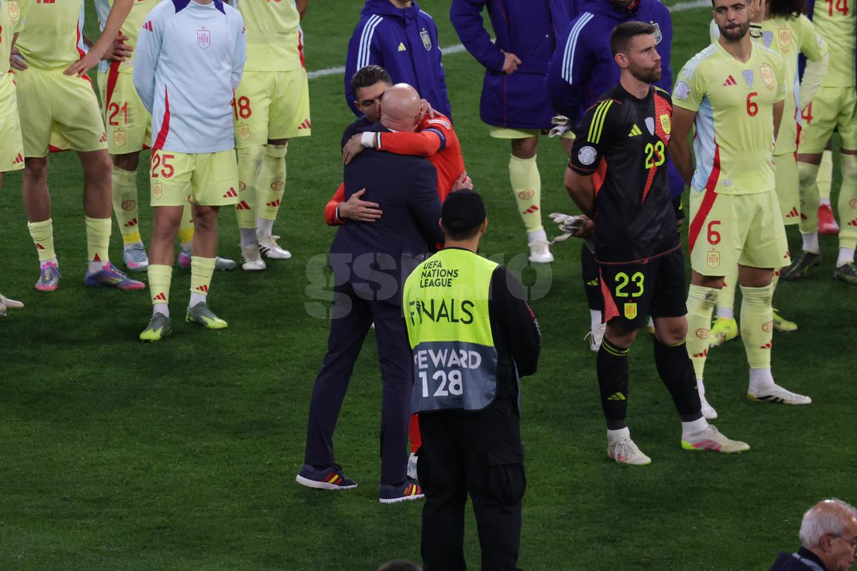 Aroganța și glumele neinspirate ale lui Lamine Yamal! Detalii nevăzute la televizor de la Portugalia - Spania: gesturile superbe făcute de Ronaldo