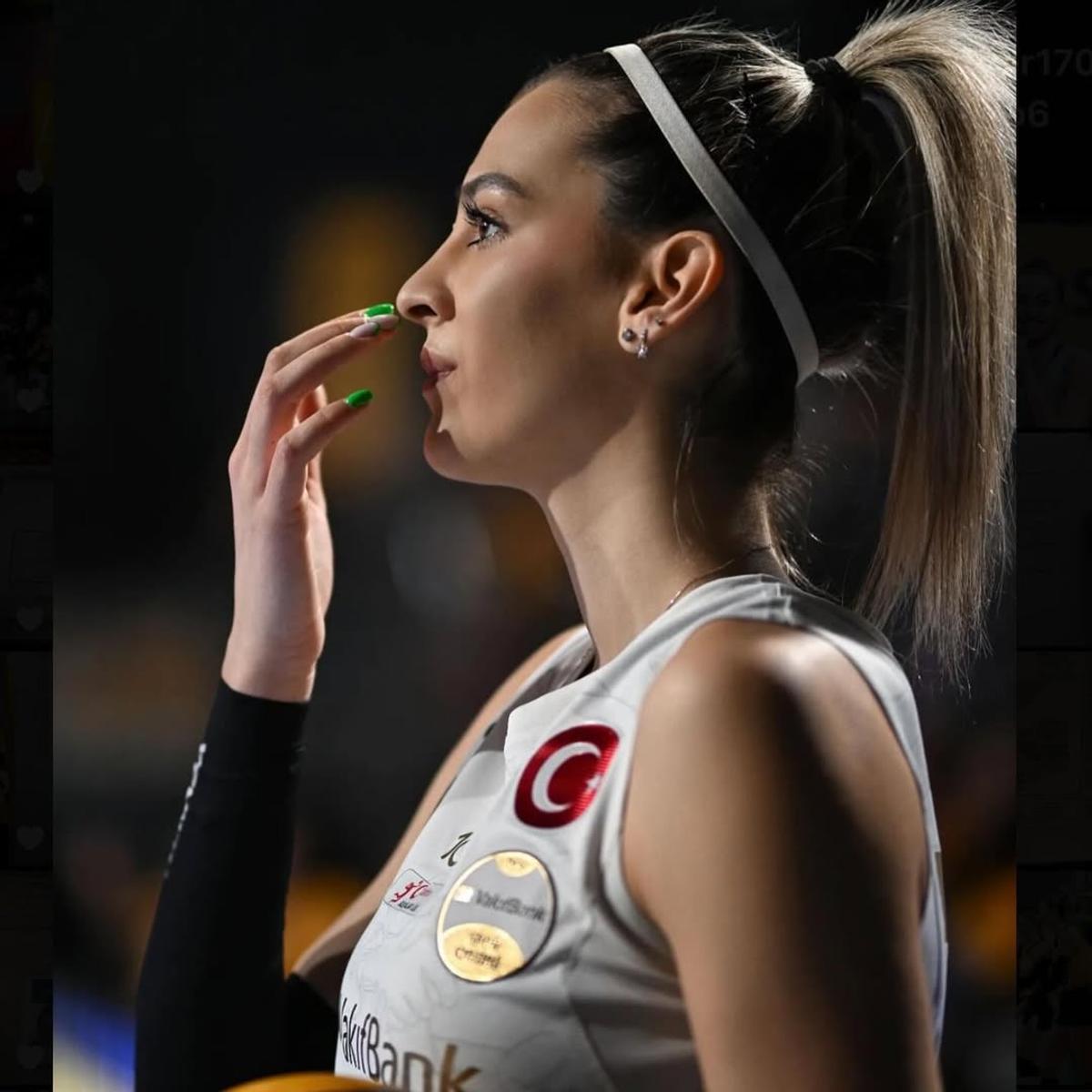 Alexia Căruțașu volei Turcia - diverse